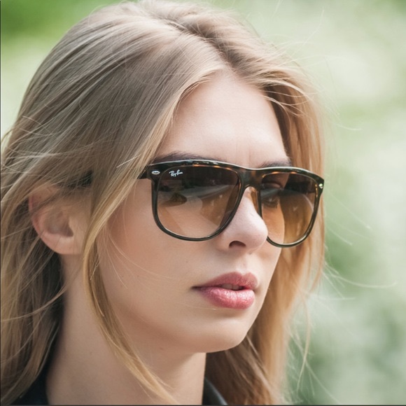 Ray-Ban Accessories - Ray-Ban oversized boyfriend tortoise sunglasses 🐢